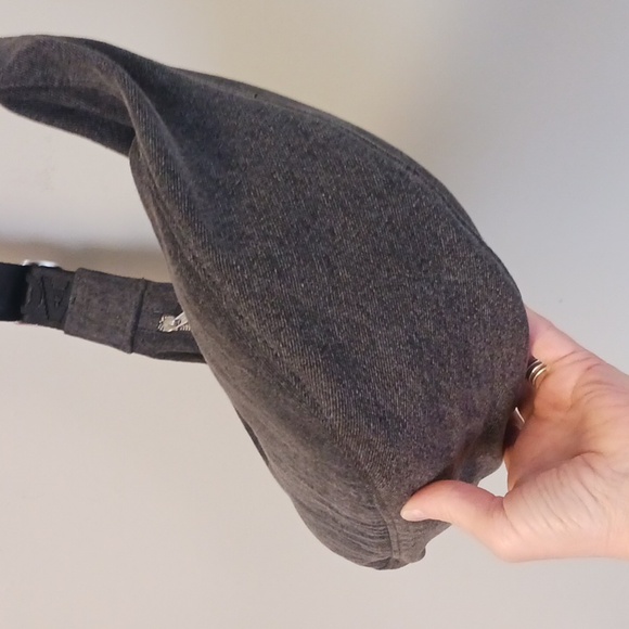 BAGGU Medium Washed Black Denim Crescent Crossbody Bag - Picture 3 of 15